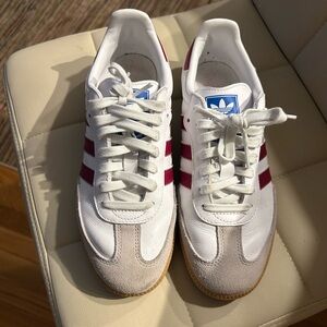 Adidas og samba burgundy